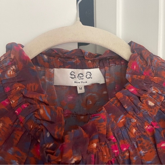 SEA NY Ilana Ikat Navy Red Flutter Sleeve Top Shirt Blouse Ruffle - Picture 4 of 6